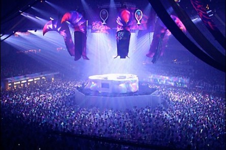 sensation 444x294 Sensation White in Romania de Revelion!
